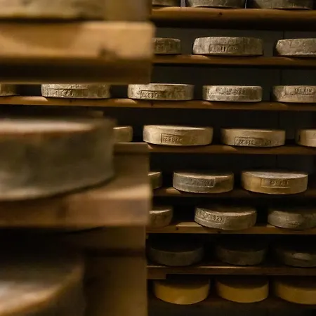 里尼农庄 * 博尔米奥